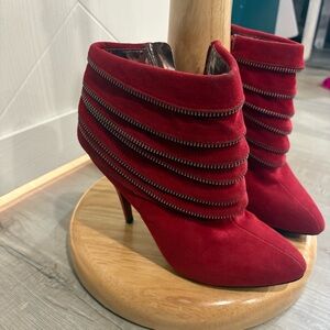Red Faux Suede Y2K Pointed Toe Stiletto Ankle Booties Side Zipper Heels Size 8